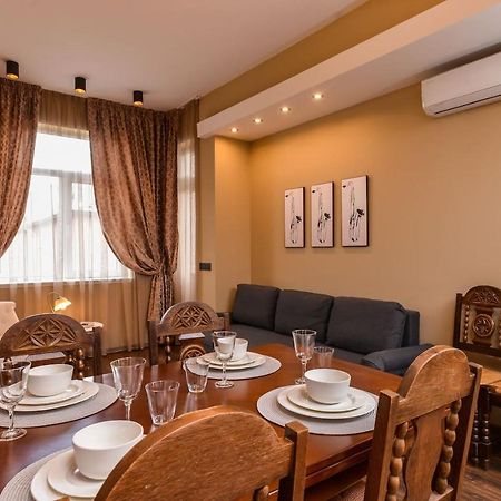 Sofia Dream Apartments - Jazzy Two Bedroom Suite By Flat Mаnager Eksteriør billede